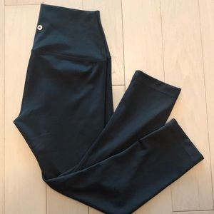 Dark Green 90 Degree by Reflex leggings